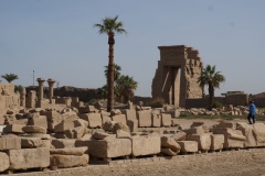 7711_Luxor